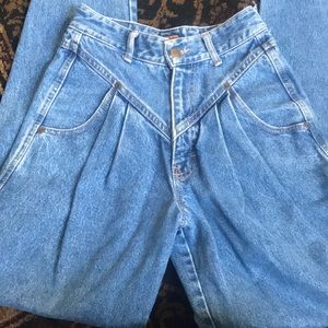 Calvin High Waisted Vintage Jeans